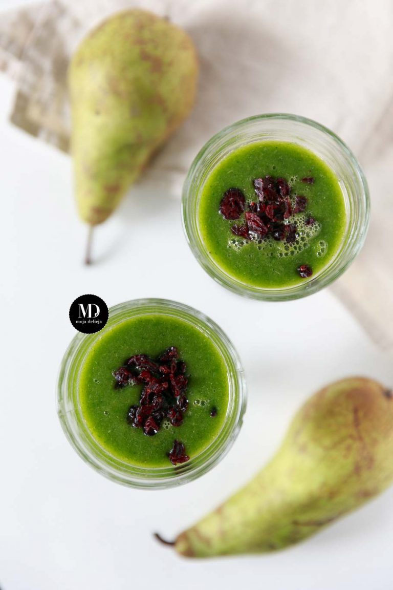 Green smoothie - zielony koktajlu z gruszką