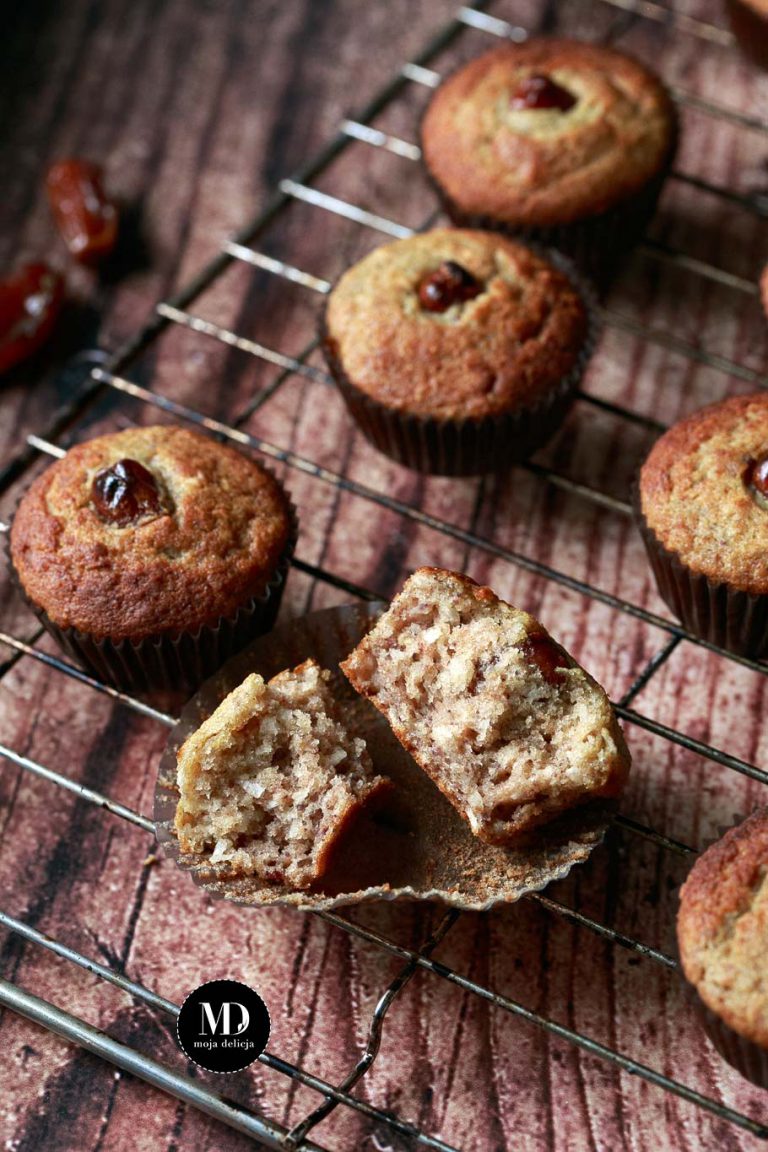 Muffiny daktylowe z kokosem bez cukru - bez miksera